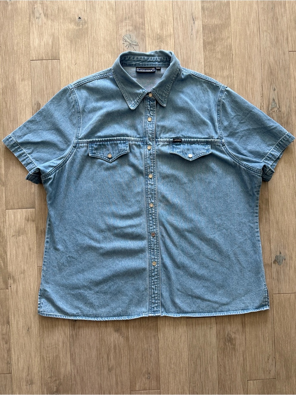 LAFEI NIER Short-Sleeve Light Blue Denim Button-Down Shirt Size XXXL